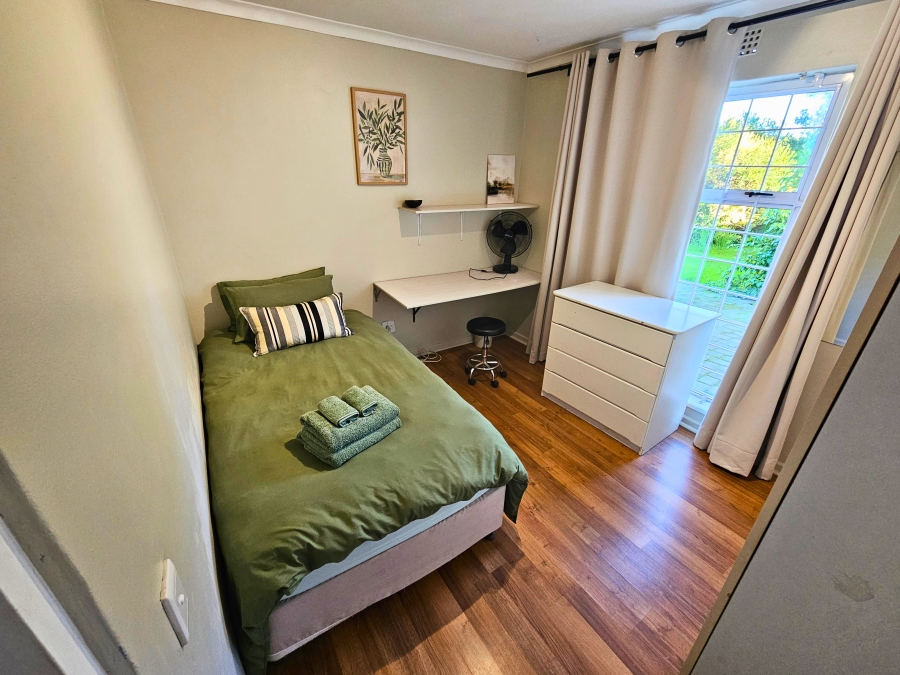 To Let 1 Bedroom Property for Rent in De Bron Western Cape